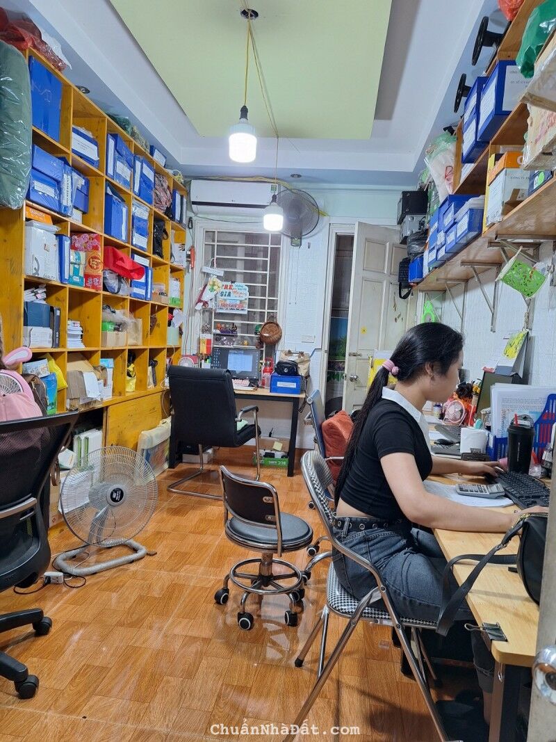 Nhà Cầu Giấy, Yên Hoà, Cầu Giấy. 31mx5; MT 3.6; Nhỉnh 5 tỷ