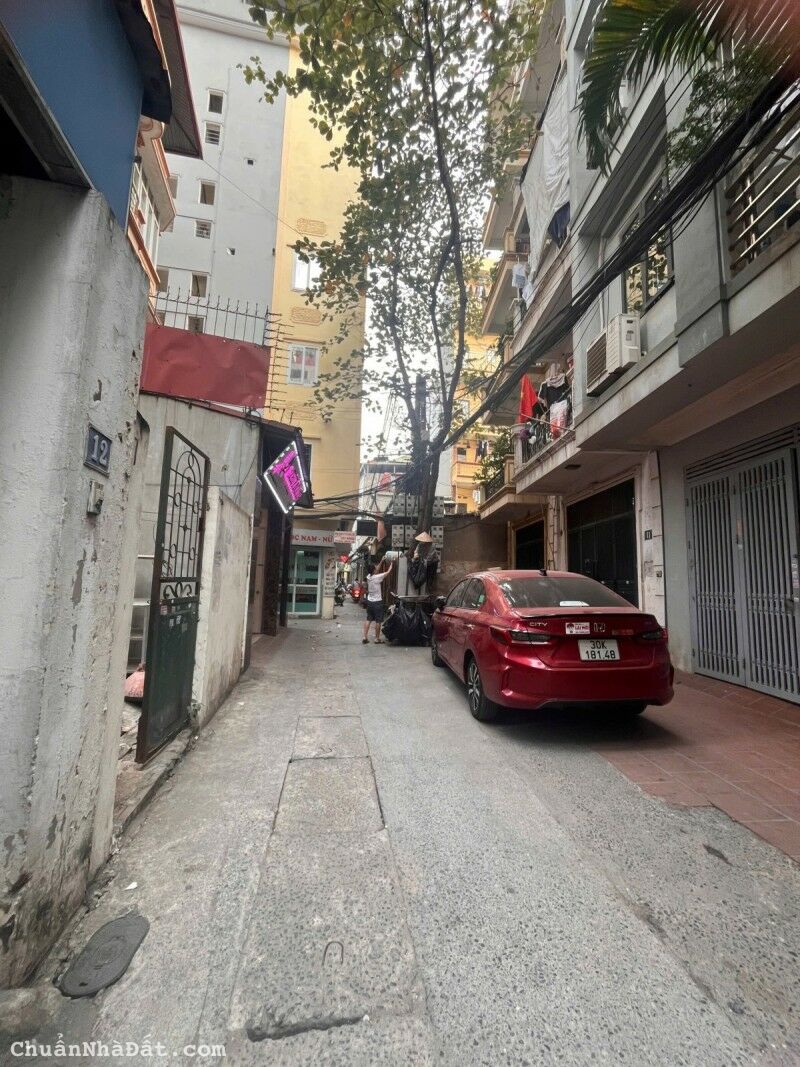 Bán nhà Nguyễn Khánh Toàn, Cầu Giấy. 80m2, 6 tầng, MT 4.4m, Giá 25.3 tỷ   10 PKK - DÒNG TIỀN - Ô TÔ