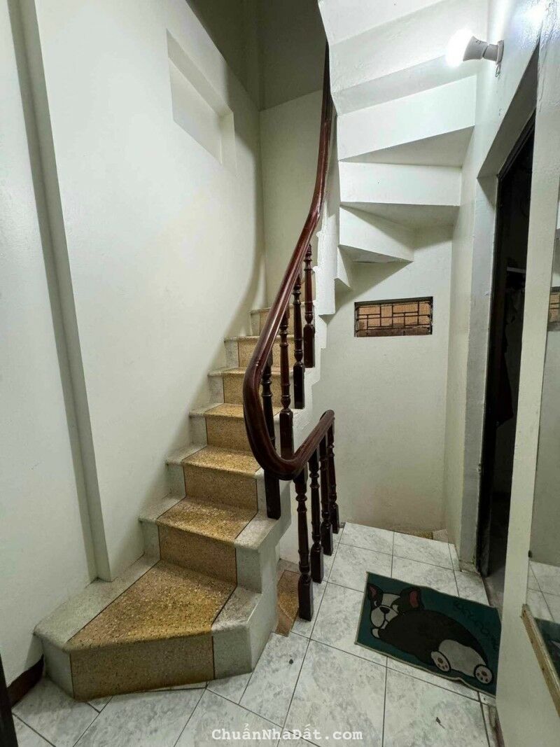 Bán nhà Ngọc Hà, Ba Đình. 27mx5; MT 4.7m; giá 5.6 tỷ