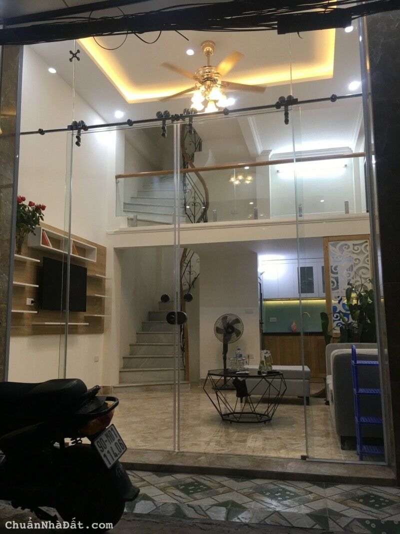 Bán nhà Trần Vỹ, Mai Dịch, Cầu Giấy. 38mx5; MT 4m; giá 4 tỷ 5