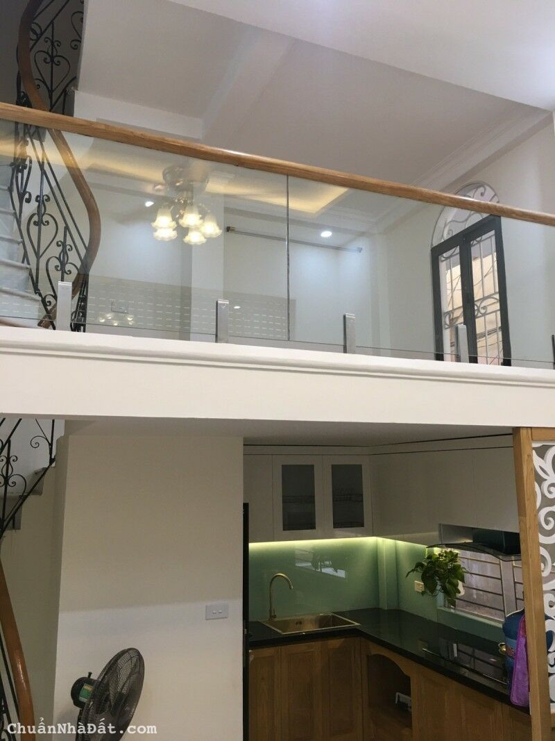 Bán nhà Trần Vỹ, Mai Dịch, Cầu Giấy. 38mx5; MT 4m; giá 4 tỷ 5