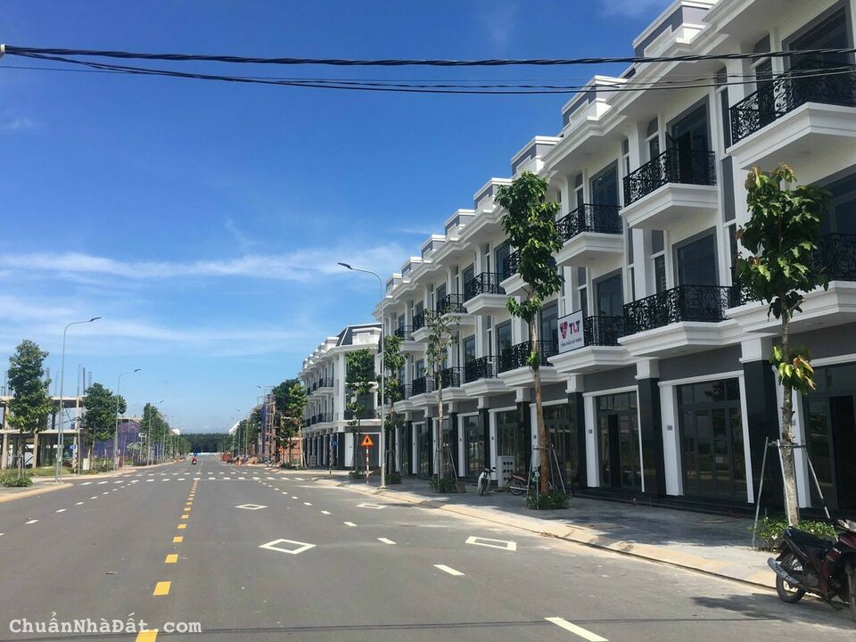 Cần bán cắt lỗ lô đất thổ cư sân bay QT Long Thành, DA Century City 1,55 tỷ DT 100m2 (giá cũ 2,4tỷ) Cần bán cắt lỗ lô đất thổ cư sân bay QT Long Thành, DA Century City 1,55 tỷ DT 100m2 (giá cũ 2,4tỷ)