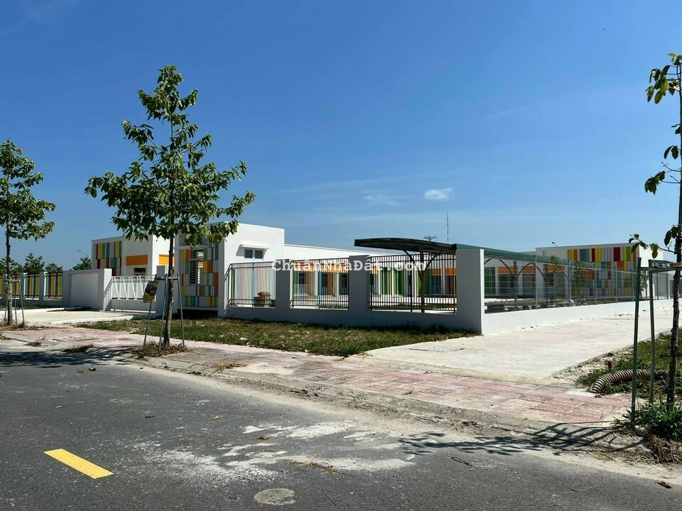 CẦN BÁN LÔ ĐẤT TT THỊ TRẤN BÀU BÀNG, BÌNH DƯƠNG (KẾ MẢNG XANH 5M), HẠ GIÁ BÁN NHANH 630 TRIỆU