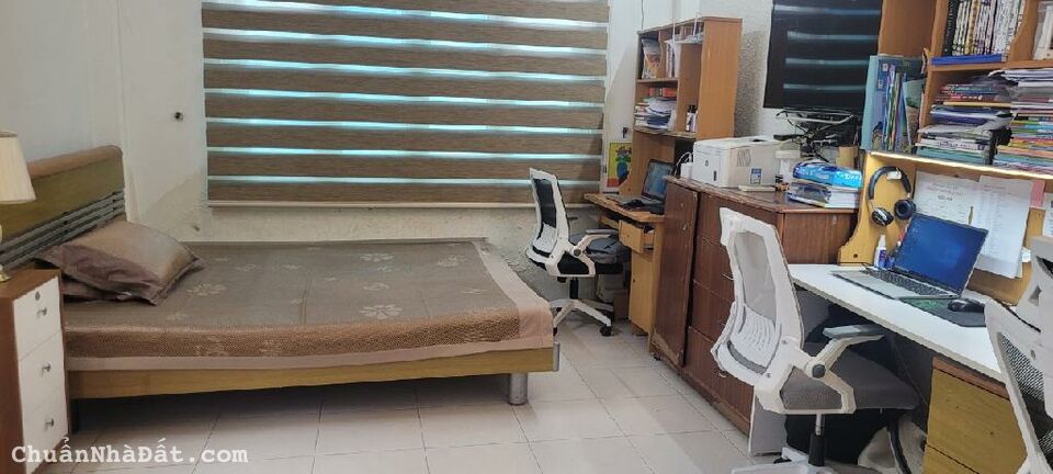 Bán nhà Tư Đình, Long Biên 39m2 x 4 tầng, Ngõ ô tô, lô góc, Kinh doanh tốt, Giá nhỉnh 6 tỷ