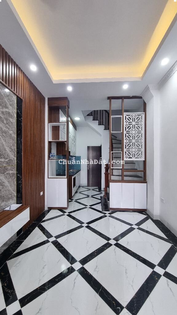 Bán nhà Đức Giang, Long Biên. 33m2 x 5 tầng, MỚI TINH, Ngõ Ô TÔ, THÔNG, an sinh ĐỈNH Bán nhà Đức Giang, Long Biên. 33m2 x 5 tầng, MỚI TINH, Ngõ Ô TÔ, THÔNG, an sinh ĐỈNH