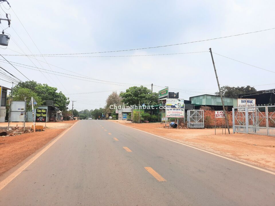 Kẹt tiền bán gấp 228m2 đất đường nhựa 18m sát KCN 280 triệu