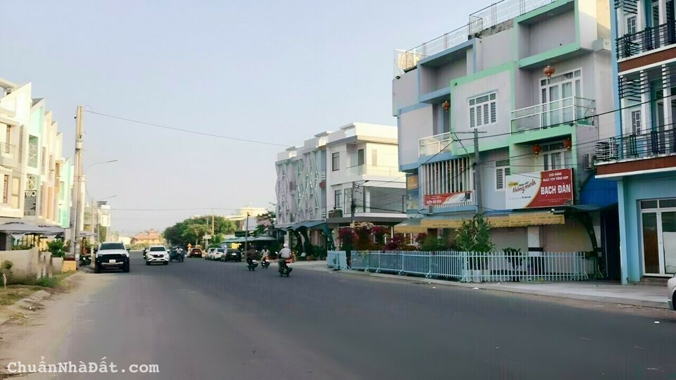 Bán nhà Khu Bạch Đàn, Phường 3 Vĩnh Long Bán nhà Khu Bạch Đàn, Phường 3 Vĩnh Long