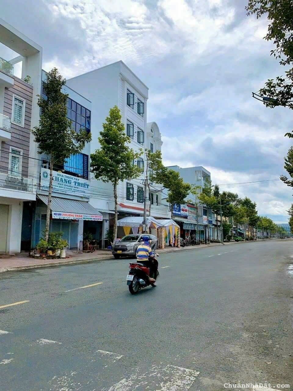 Bán đất mặt tiền Trần Đại Nghĩa P4 TP Vĩnh Long 