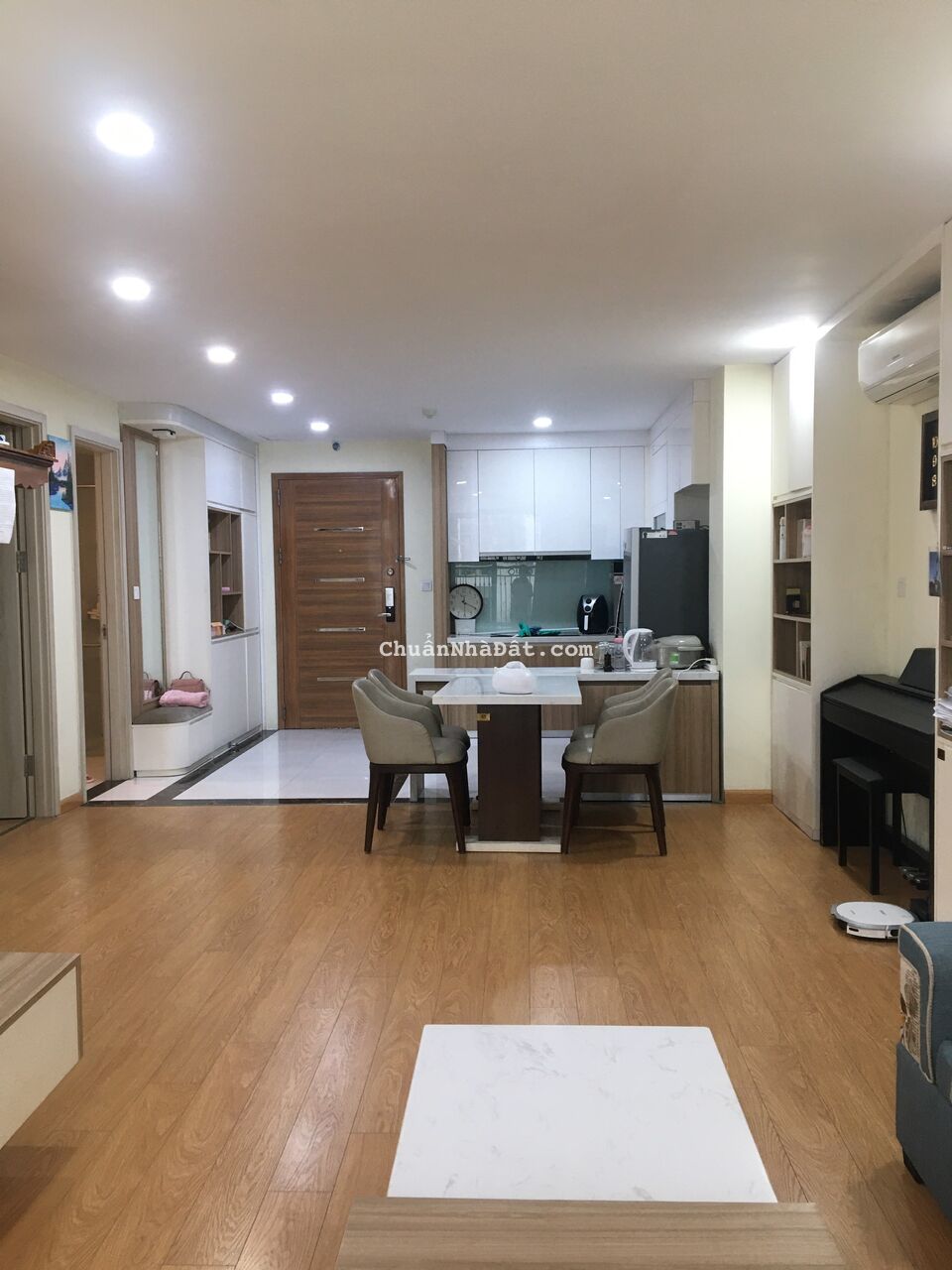 Bán căn hộ chung cư The garden hill