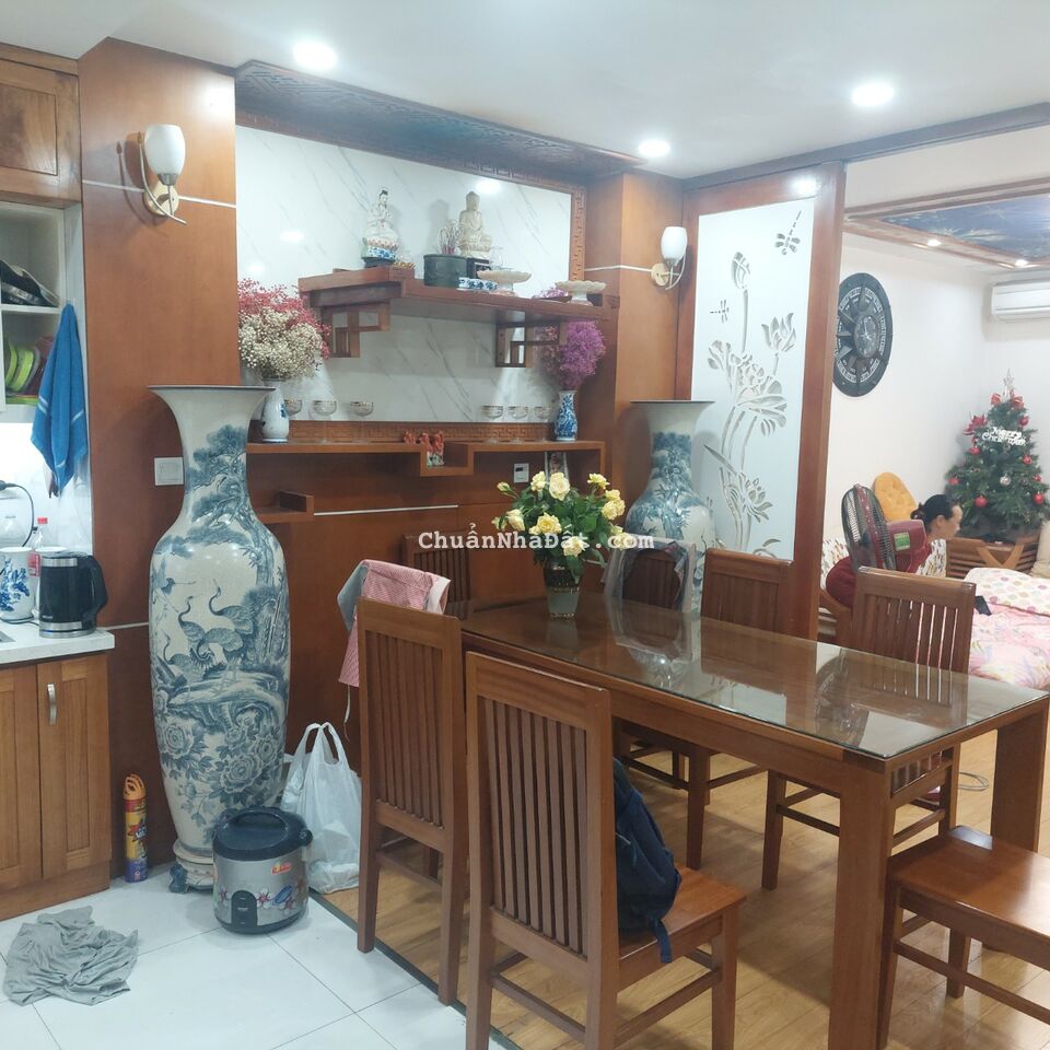 Chính chủ cần bán căn hộ The Garden Hill Trần Bình