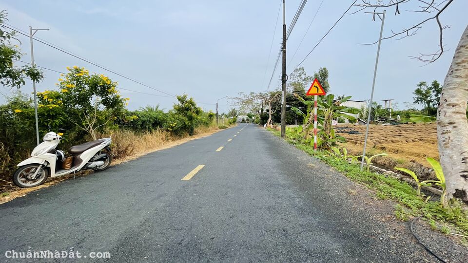 Nền Đẹp 114m2, Lộ Nhựa 11m, Tuyến Áng Khám Ông Hào, Trường Long, Phong Điền. Nền Đẹp 114m2, Lộ Nhựa 11m, Tuyến Áng Khám Ông Hào, Trường Long, Phong Điền.