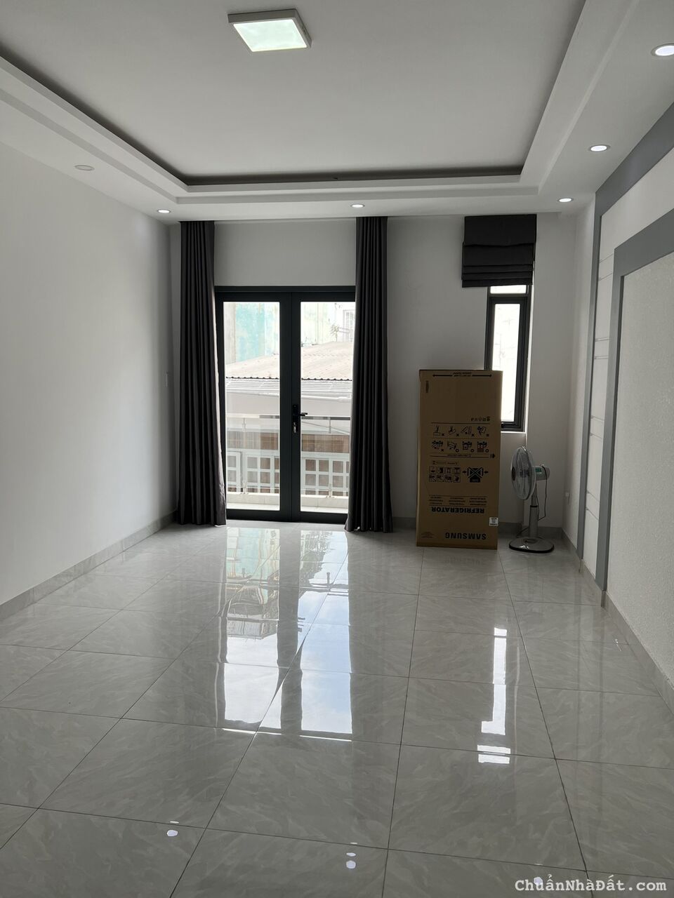 **Bán nhà ** hẻm 489 Huỳnh Văn Bánh, Phường 13, Phú Nhuận - 4 x10