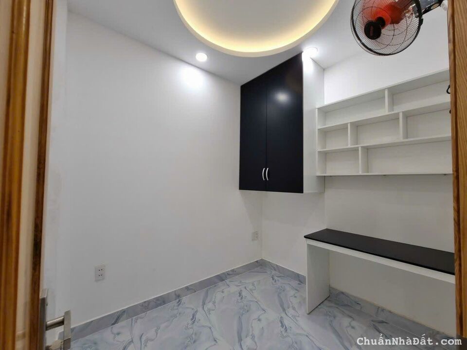 **Bán nhà hẻm Lê Văn Sỹ** gần chợ Trần Hữu Trang, ngã 5 Huỳnh Văn Bánh **Bán nhà hẻm Lê Văn Sỹ** gần chợ Trần Hữu Trang, ngã 5 Huỳnh Văn Bánh