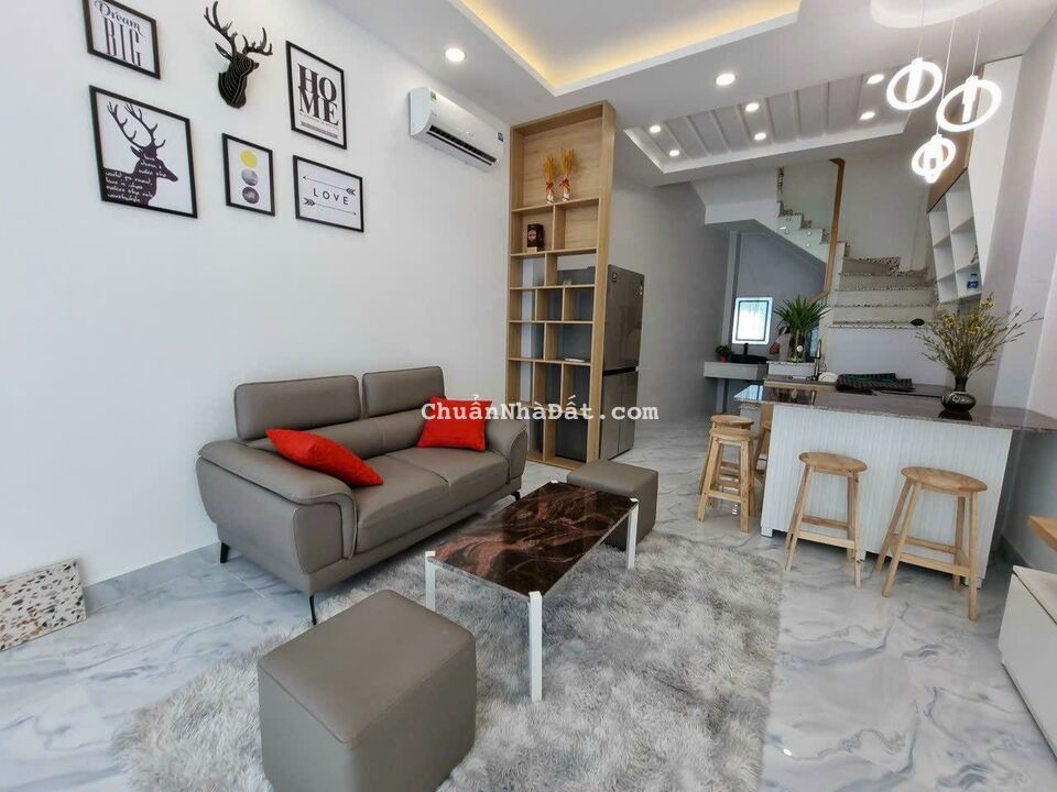 **Bán nhà hẻm Lê Văn Sỹ** gần chợ Trần Hữu Trang, ngã 5 Huỳnh Văn Bánh **Bán nhà hẻm Lê Văn Sỹ** gần chợ Trần Hữu Trang, ngã 5 Huỳnh Văn Bánh