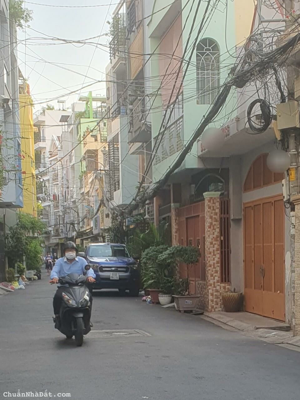 --Bán nhà hẻm 489 Huỳnh Văn Bánh, phường 13 Phú Nhuận, cách MT 3 căn --Bán nhà hẻm 489 Huỳnh Văn Bánh, phường 13 Phú Nhuận, cách MT 3 căn