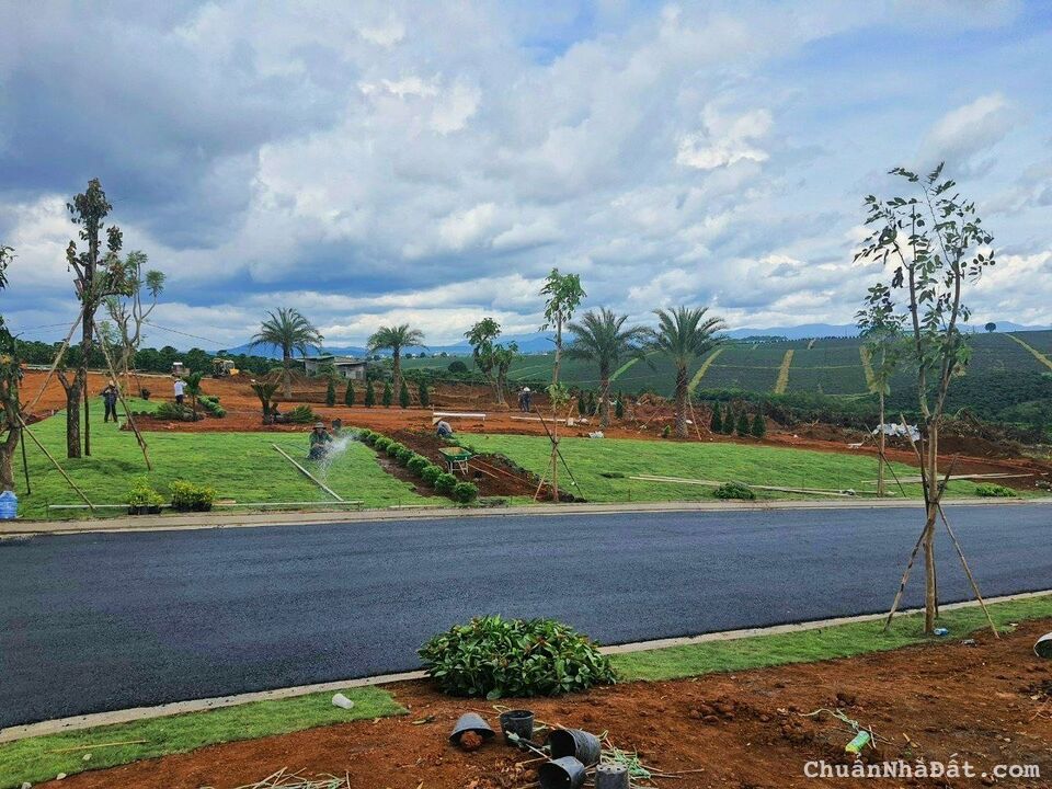 Cần bán gấp lô đất giáp ranh TP Bảo Lộc gần Khu Du Lịch Thác Dambri