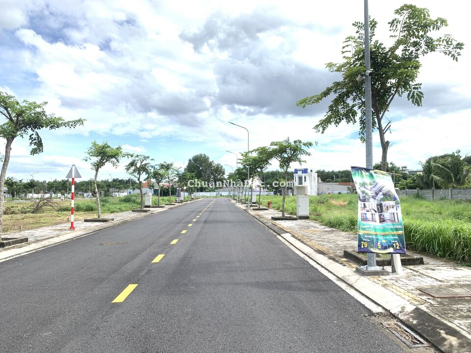 Bán Nhanh Đất Full TC tại TP Tân Uyên Bán Nhanh Đất Full TC tại TP Tân Uyên