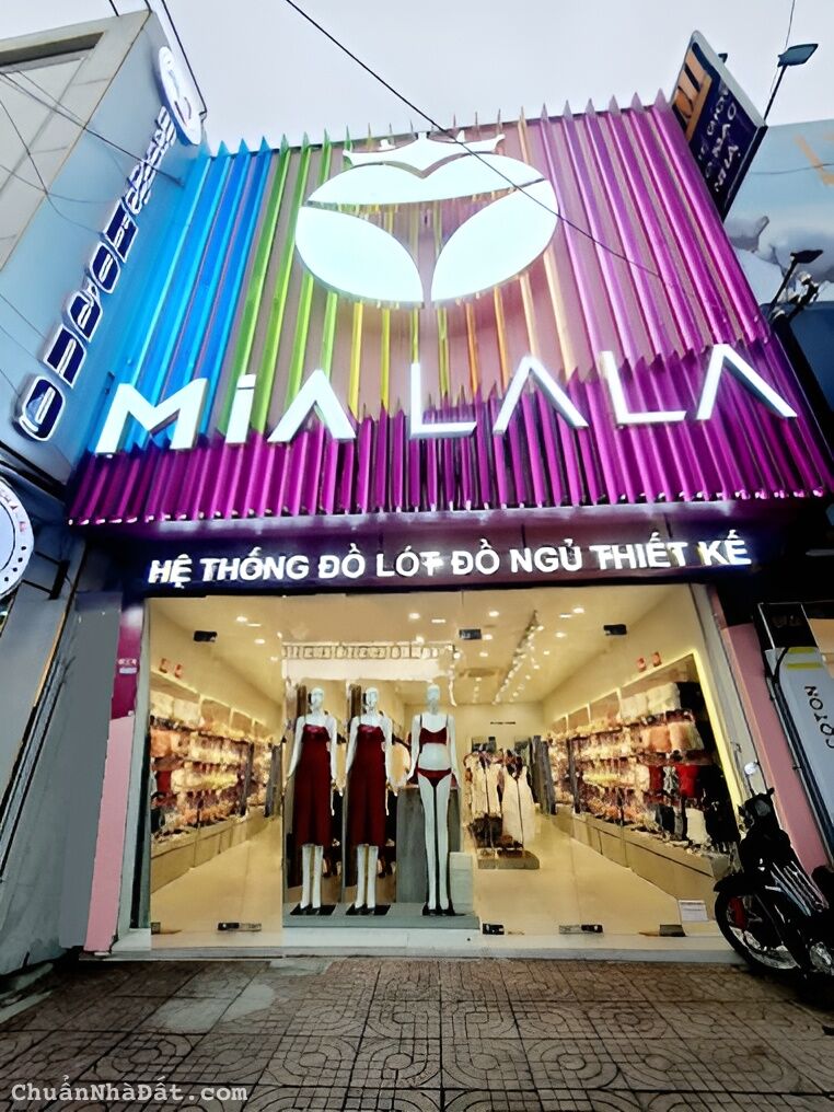 Cho thuê nhà (Ngang 6,5m*18m - Trệt 1 Lầu) 192 Cách Mạng Tháng 8, Quận 3 - Giá 55TR 