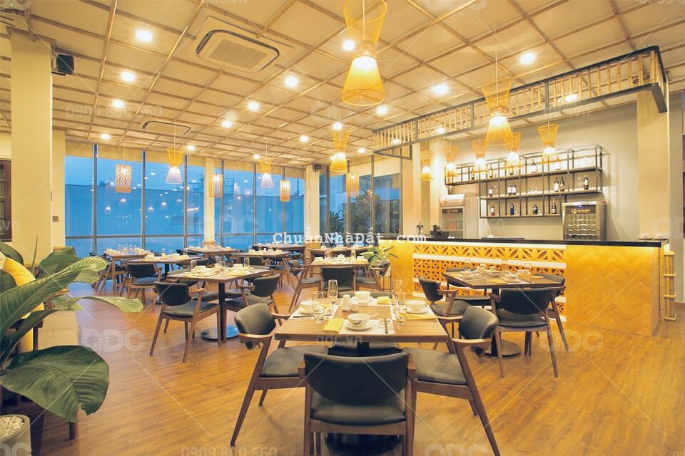 Cho thuê nhà (Ngang 15m*15m - 3 tầng) 179D Hai Bà Trưng, P. VTS, Quận 3 - Giá 145TR