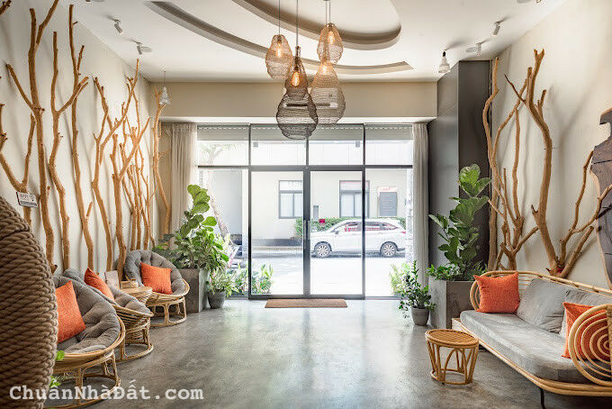 Cho thuê nhà MT Nguyễn Văn Thủ, Quận 1 (4,5x20m - 4 tầng) Giá 44TR