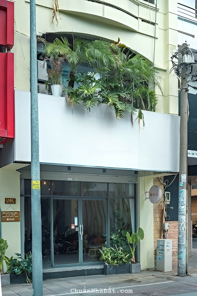 Cho thuê nhà MT Nguyễn Văn Thủ, Quận 1 (4,5x20m - 4 tầng) Giá 44TR