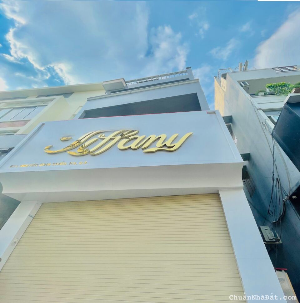 Cho thuê nhà MT 574 Nguyễn Đình Chiểu, Quận 3 (4,5x15m - 3 tầng ST) Giá 40TR