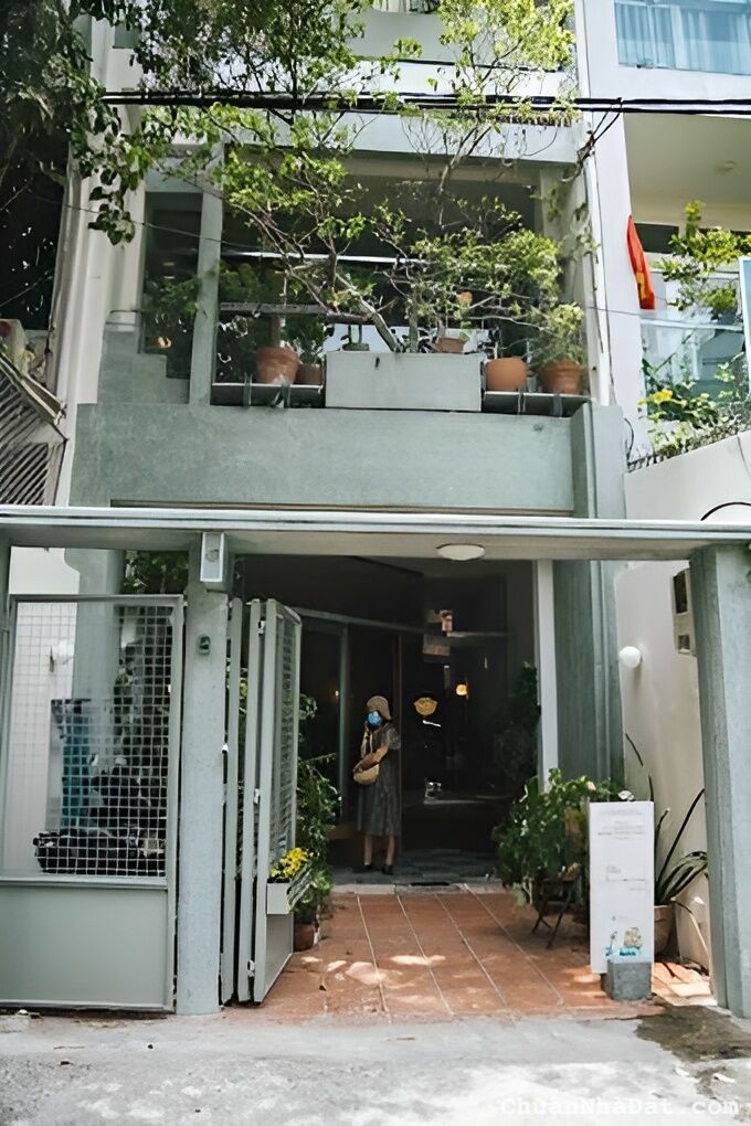 Biệt thự cho thuê MT Trần Khánh Dư, Quận 1 (6x20m - 3 tầng) Giá 58TR
