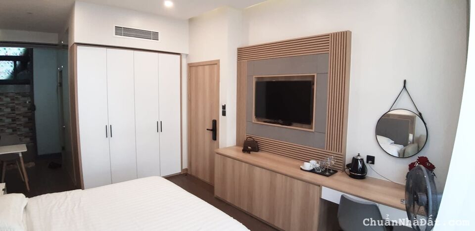 CH72. CHO THUÊ căn hộ 1 ngủ tách bếp ở Vin Imperia - Full đồ - có thang máy - ô tô đỗ cửa chỉ 10 tr