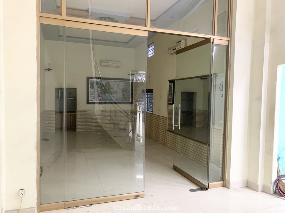 🔥 MT74. CHO THUÊ nhà mặt đường Hùng Vương 130m2*3 tầng - ngang 7m - sẵn đồ cơ bản chỉ 16 triệu