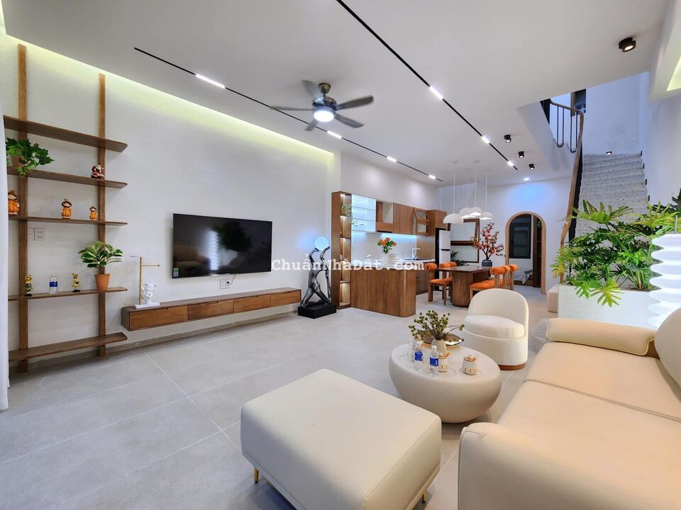 Bán nhà đẹp đường Lê Văn Sĩ,Hoà Minh Bán nhà đẹp đường Lê Văn Sĩ,Hoà Minh