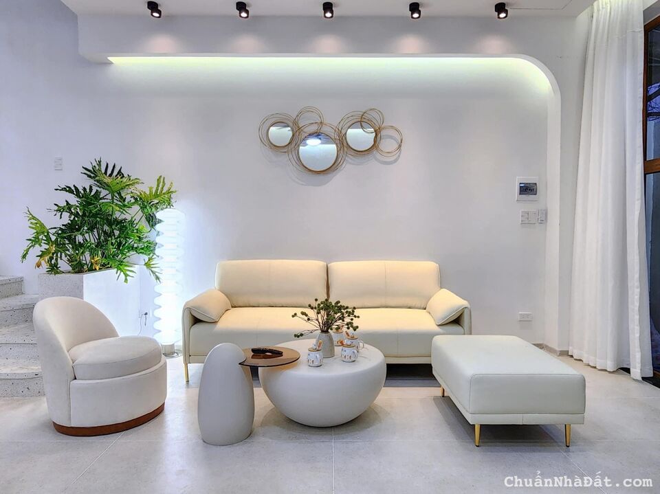 Bán nhà đẹp đường Lê Văn Sĩ,Hoà Minh Bán nhà đẹp đường Lê Văn Sĩ,Hoà Minh