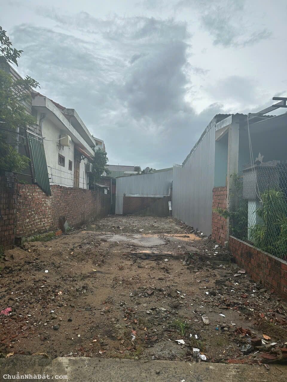 Bán đất kiệt Tô Hiệu Hoà Minh oto đến đất Bán đất kiệt Tô Hiệu Hoà Minh oto đến đất