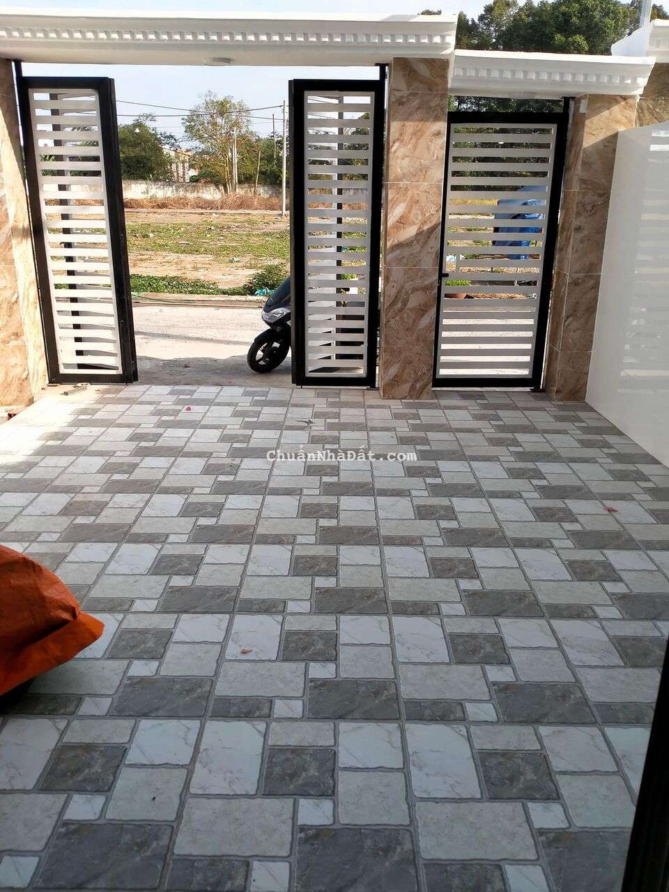 bán nhà 2lầu 1trệt sổ riêng phường Hoá An TP Biên Hoà