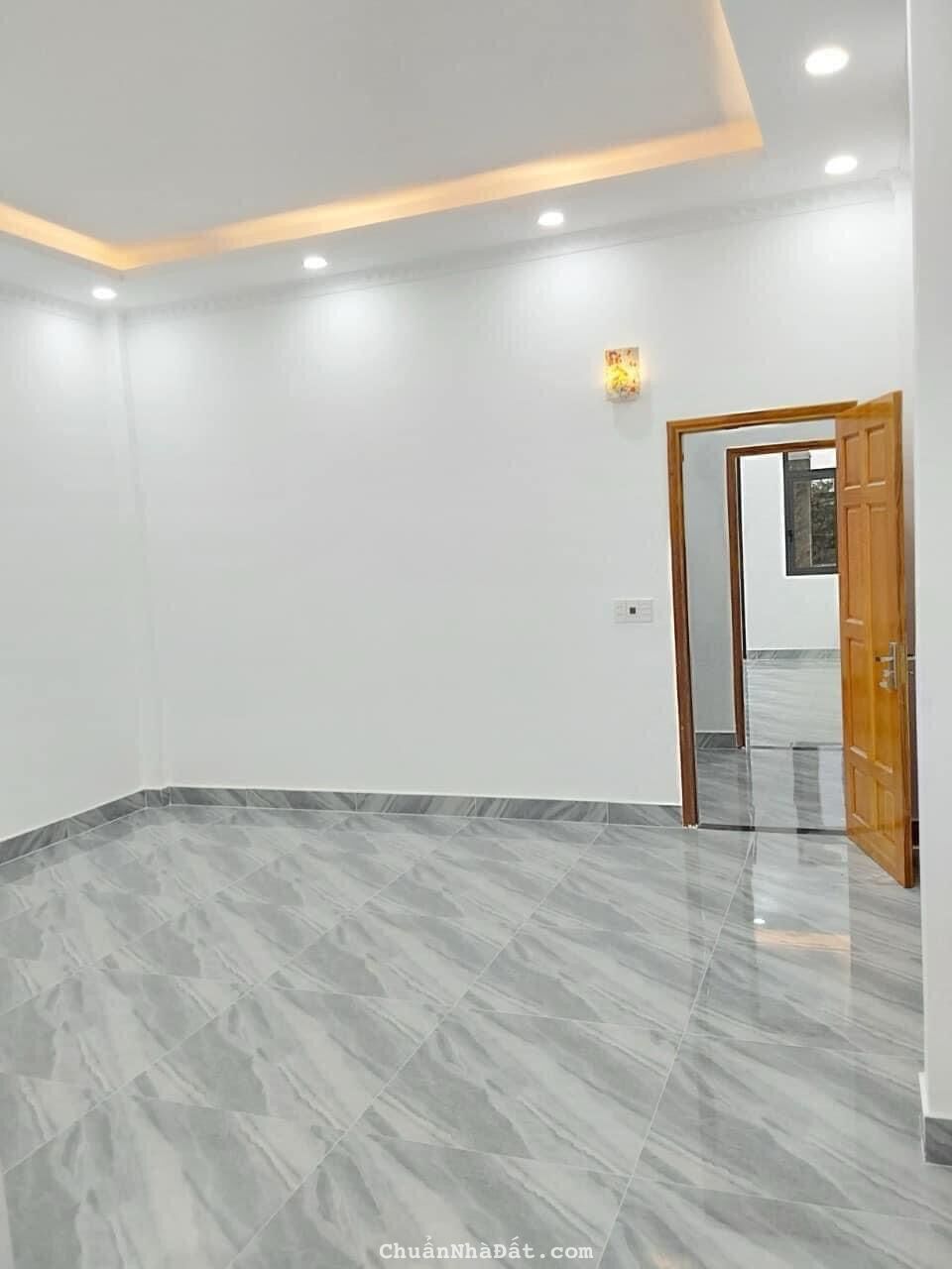 bán nhà 2lầu 1trệt diện tích 100m2 phường Hoá An Biên Hoà 