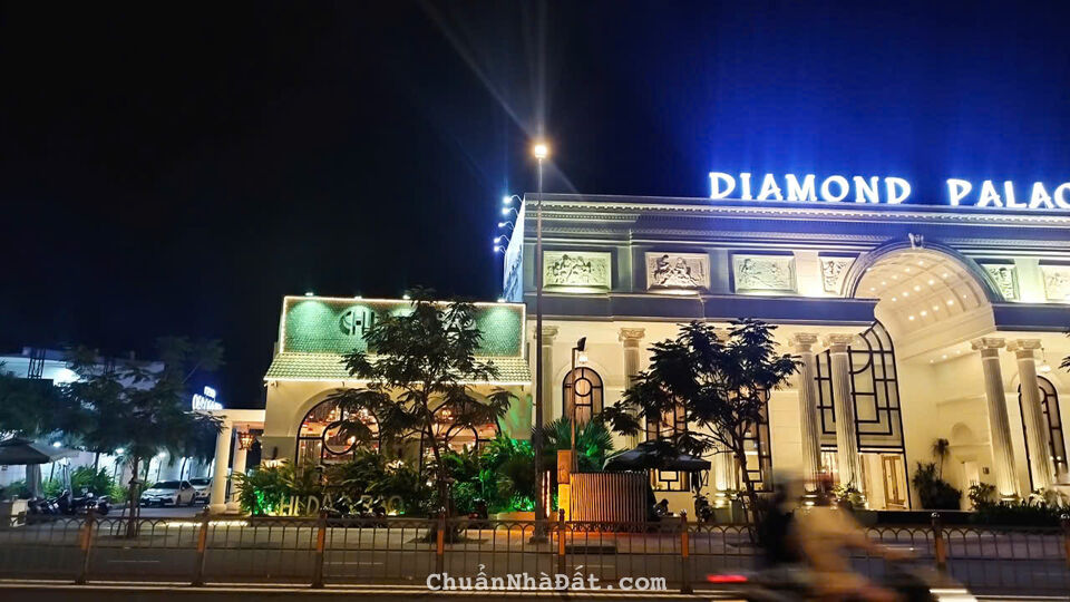 Bán nhà mặt tiền 99A Lý Chiêu Hoàng, P10 Quận 6 (20x75m) Đang kinh doanh nhà hàng