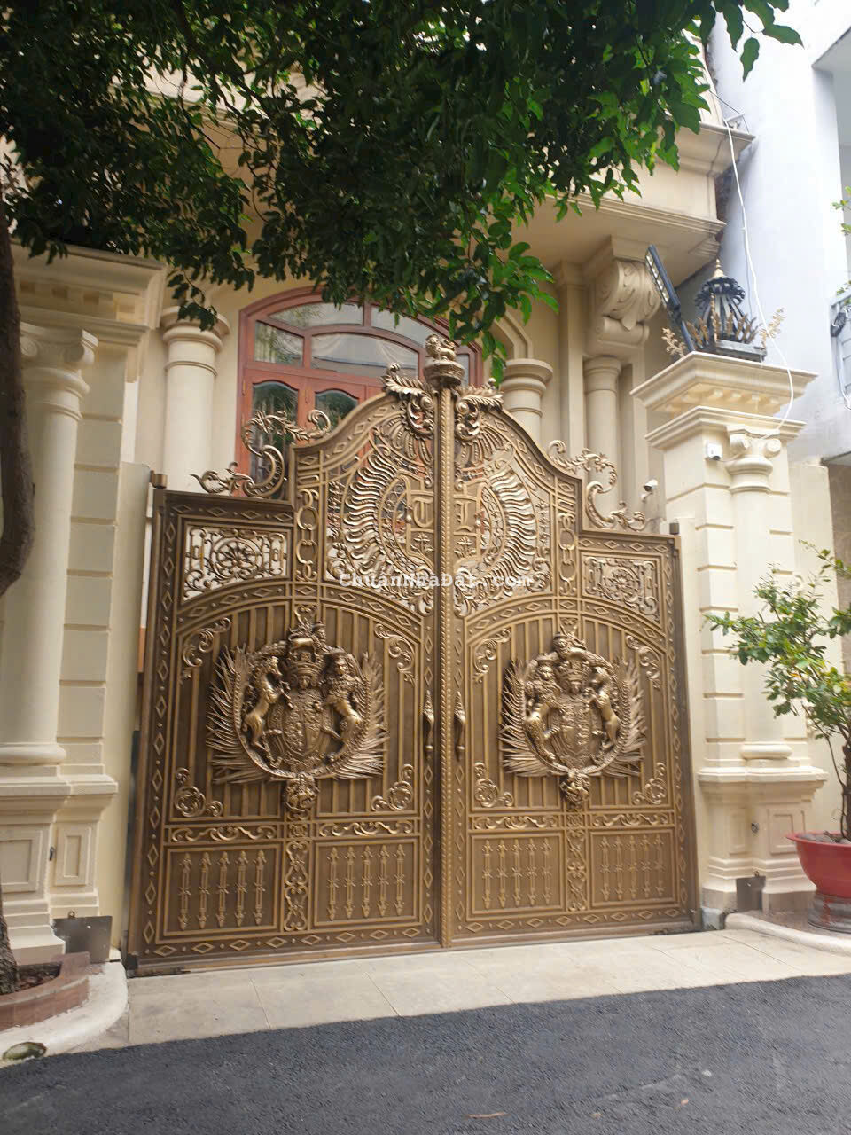 Bán Biệt thự mặt tiền khu vườn lan 781 Lê Hồng Phong - Sư vạn Hạnh P12 Quận 10 (12x26.5m)