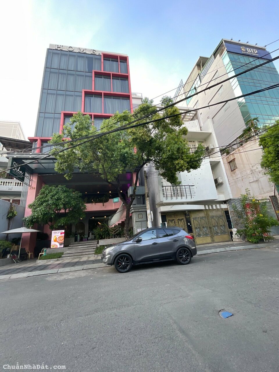 Bán nhà mặt tiền Ngay Nguyễn Văn Trỗi P8 Quận Phú Nhuận ( 6.5mx12m) 3 Lầu đẹp, Đông Nam