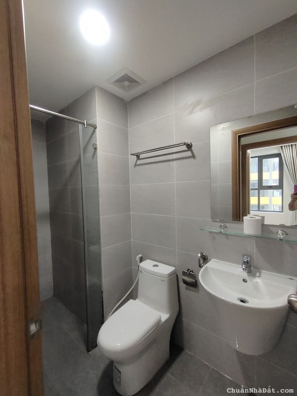 Cho thuê căn hộ Bcons Garden 2pn-2wc giá rẻ nhất tháng 4, Lh: 0906626148 