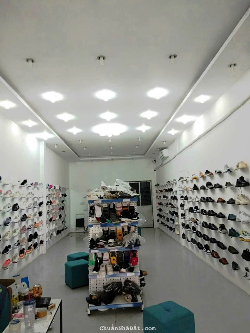 Nhà 4.2x22m MẶT TIỀN NGUYỄN ẢNH THỦ, đông đúc, sầm uất