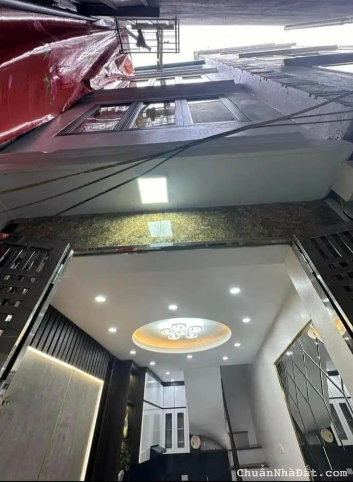 Bán Nhà Chắc Chắn 4 tầng