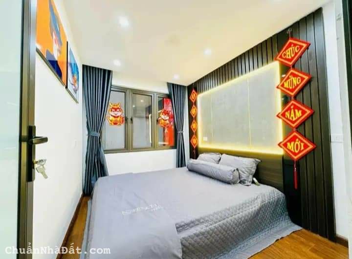 Bán Nhà Chắc Chắn 4 tầng