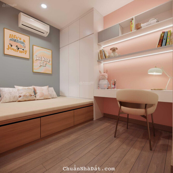 Bán căn 3N 2WC 106m2 view hồ điều hòa giá 4.5 tỷ, C/K 7.5%, quà 120 triệu