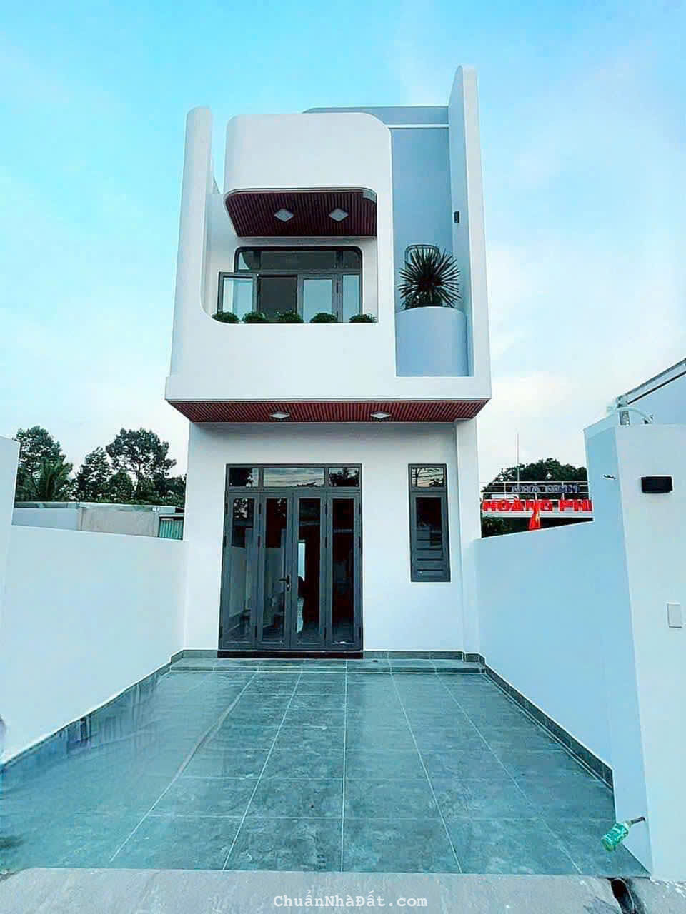 Bán nhà này gần Văn Miếu Trấn Biên, Lạc Hồng Bửu Long Bán nhà này gần Văn Miếu Trấn Biên, Lạc Hồng Bửu Long