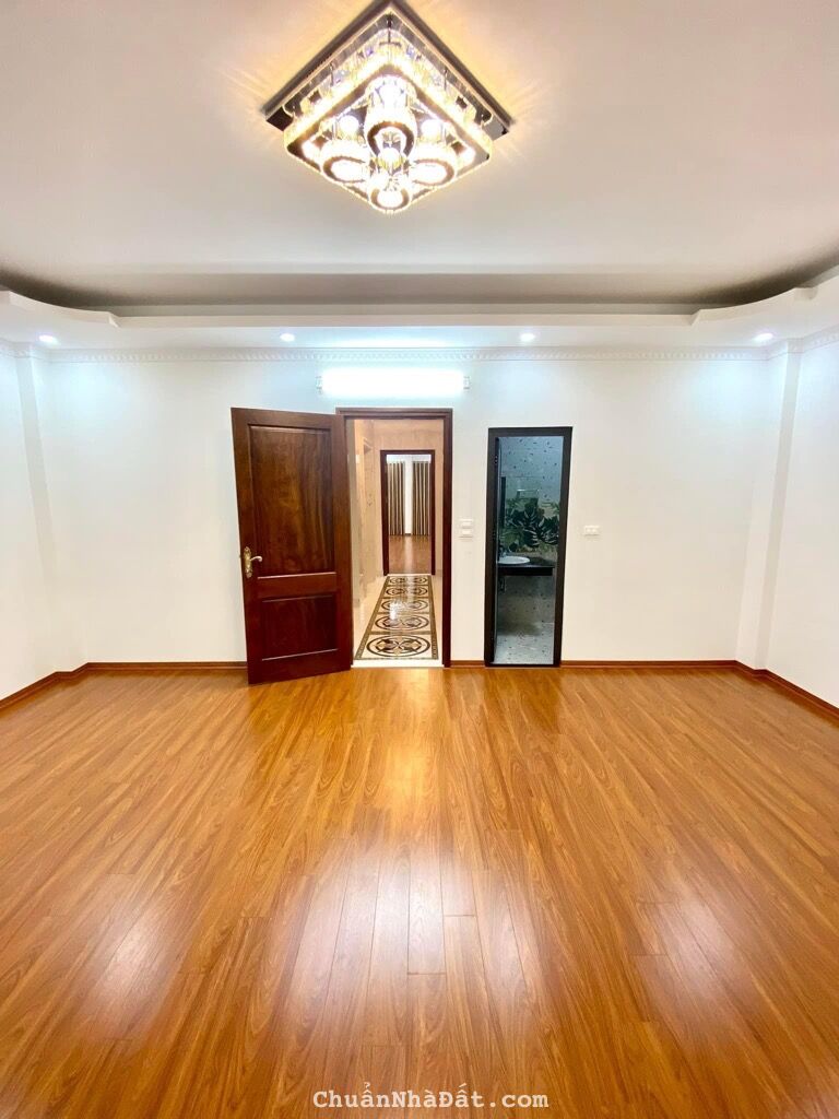 CẦN BÁN NHÀ GẤP  ĐỪƠNG CHU HUY MÂN LONG BIÊN HÀ NỘI SĐT ;0389668666