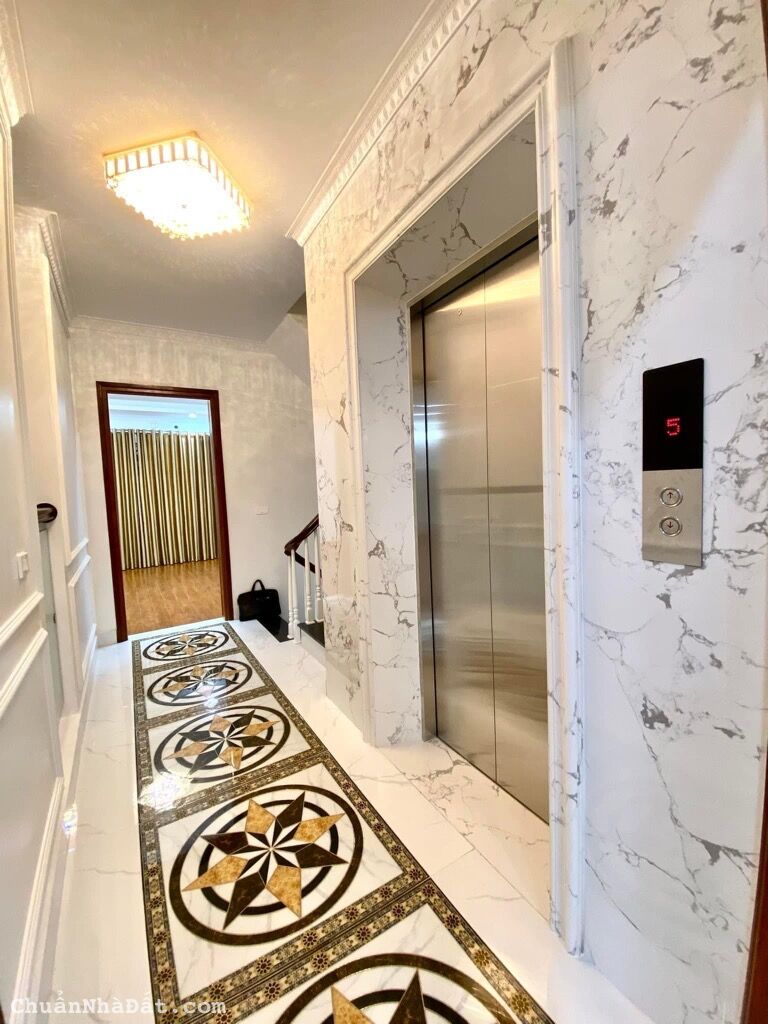 CẦN BÁN NHÀ GẤP  ĐỪƠNG CHU HUY MÂN LONG BIÊN HÀ NỘI SĐT ;0389668666