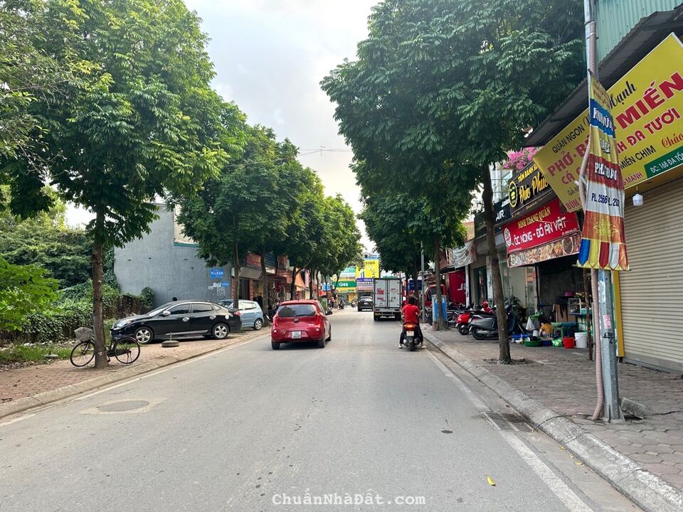 CẦN BÁN GẤP NHÀ PHỐ ĐOÀ XUYÊN THÔN ĐA TỐN HÀ NỘI SĐT 0389668666