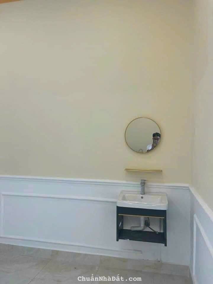 Nhà sr 1 lầu 1 trệt 2.45 tỷ/78m2, đường ô tô 