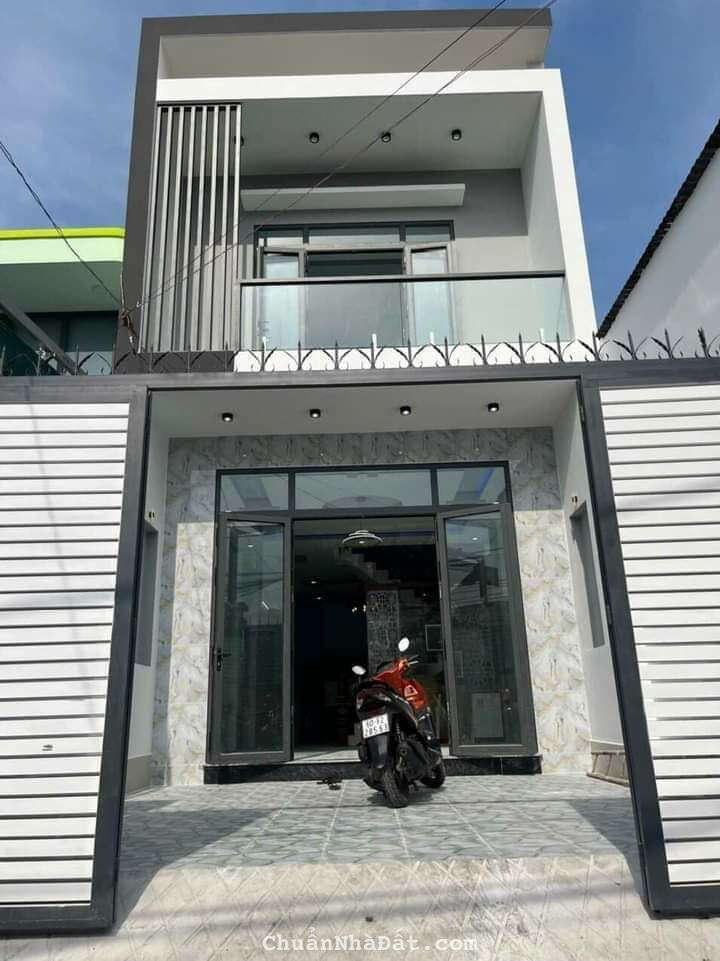 Nhà mới xây sát chợ Hóa An 1 lầu trệt 2.95 tỷ/100 m2, sân ô tô Nhà mới xây sát chợ Hóa An 1 lầu trệt 2.95 tỷ/100 m2, sân ô tô