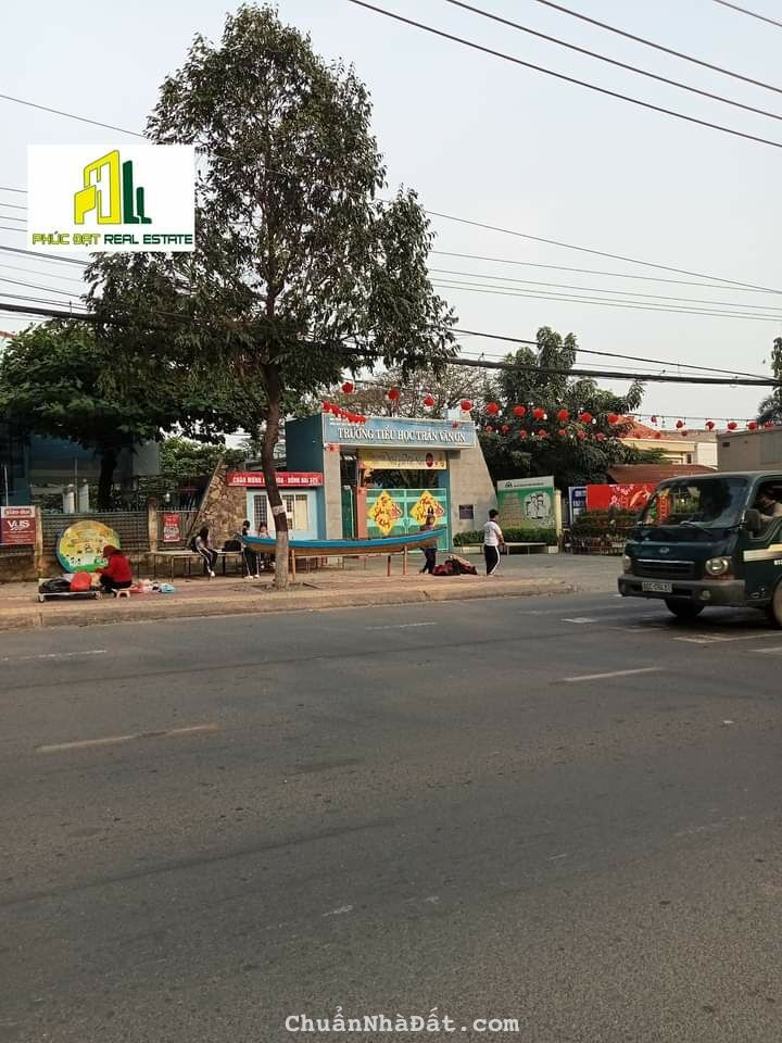 Đất mặt tiền đường gần trường cấp 1,2 Ngô Gia Tự 2.2 tỷ/75m2