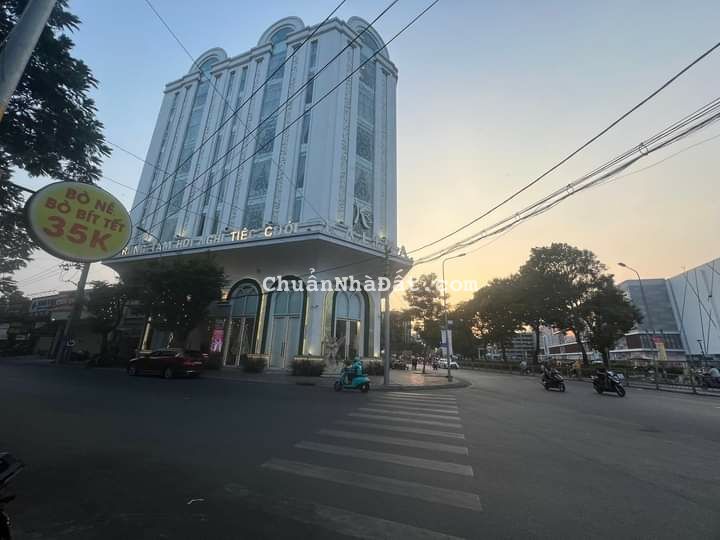 MẶT TIỀN 8 TẦNG F TÂN QUÝ Q TÂN PHÚ